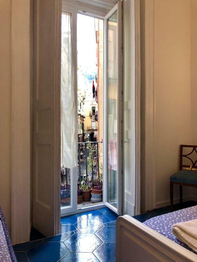 Il Sole Di Montesanto Bed & Breakfast Napoli Exterior foto