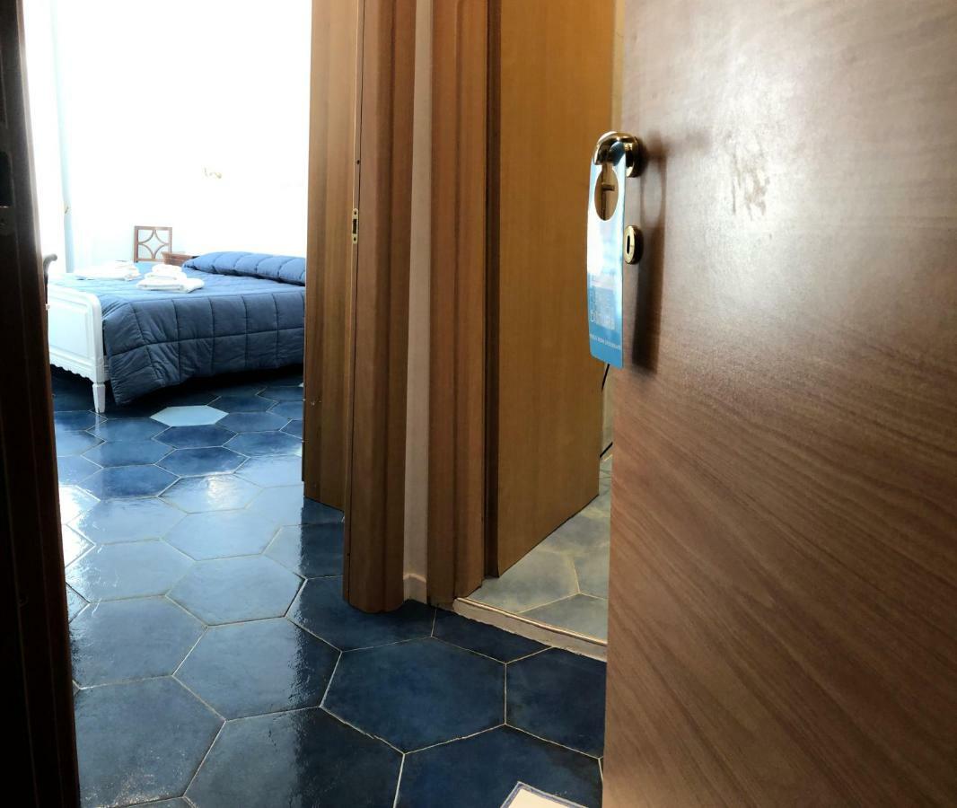 Il Sole Di Montesanto Bed & Breakfast Napoli Exterior foto